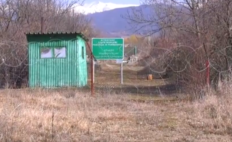საოკუპაციო ხაზთან ახალი ნიშნულები გაჩნდა - ოკუპანტები სოფელ მერეთში გამოჩნდნენ