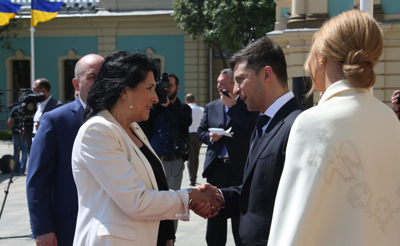 გთხოვთ, დააბრუნეთ ელჩი - ზურაბიშვილი ზელენსკის
