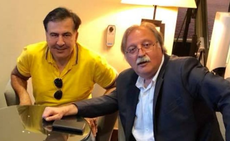 გრიგოლ ვაშაძეს ვთხოვე, მიიღოს მონაწილეობა ჩემი საკითხის გადაწყვეტაში დიპლომატიურ კორპუსთან - სააკაშვილი 