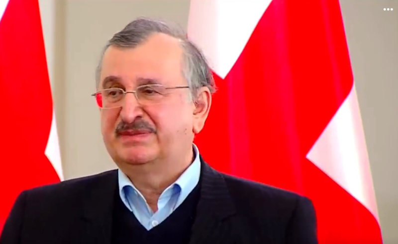 არავინ ეკითხება რომელიღაც პარტიის წევრს, რა ინიციატივით შემოვა ოპოზიცია - რომან გოცირიძე მდინარაძეს