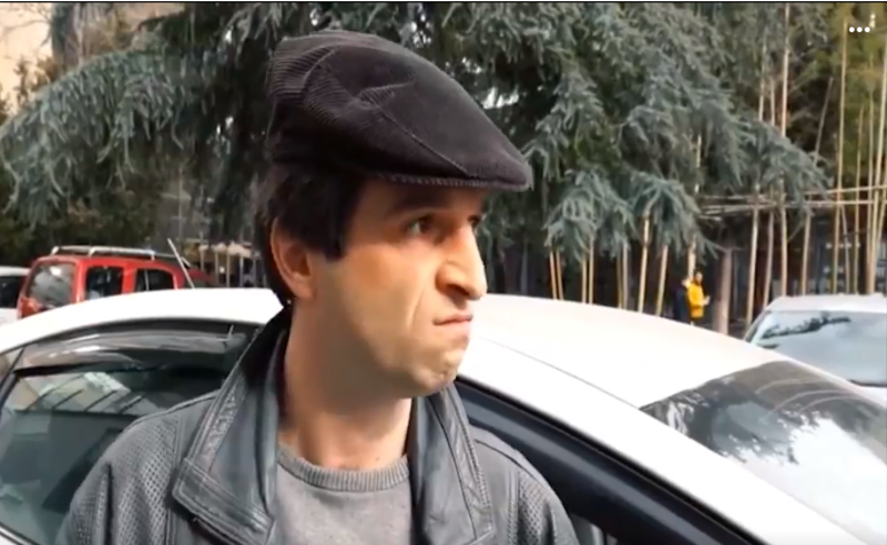 უკრაინის მოქალაქე კომიკოს ამიკო ჩოხარაძეს ძარცვაში ადანაშაულებს