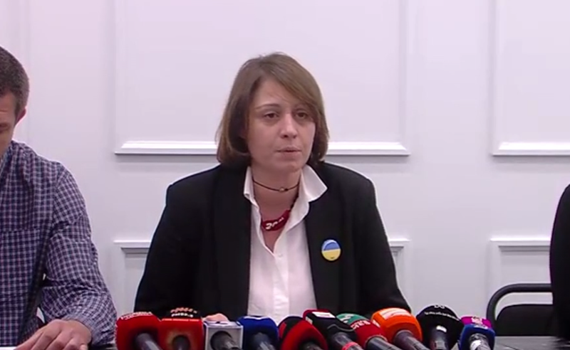 "ხვალ, 14:00 საათზე, პარლამენტთან უკრაინელ მეგობრებთან ერთად გავაპროტესტებთ რაშიზმს"  - ხოშტარია