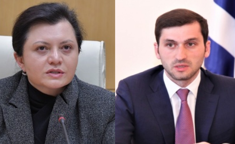 ეკა ხერხეულიძემ თორნიკე რიჟვაძეს „ღარიბაშვილის კარიკატურა“ უწოდა