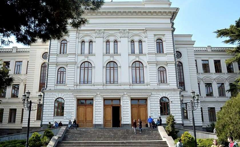 დატოვეთ რექტორატი და გადადით მოლაპარაკების ფორმატზე - თსუ-ს ადმინისტრაცია სტუდენტებს მიმართავს