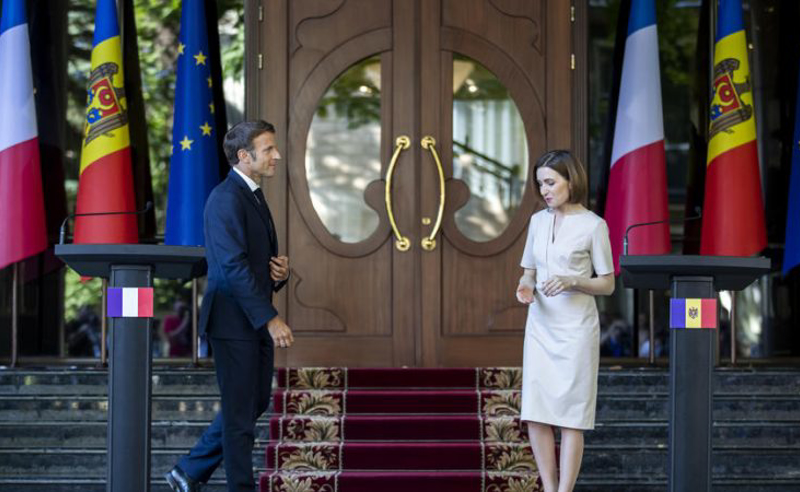 მაკრონის ვიზიტი მოლდოვაში - ოპოზიცია შიშობს, რომ საქართველო ტრიოს ეთიშება 
