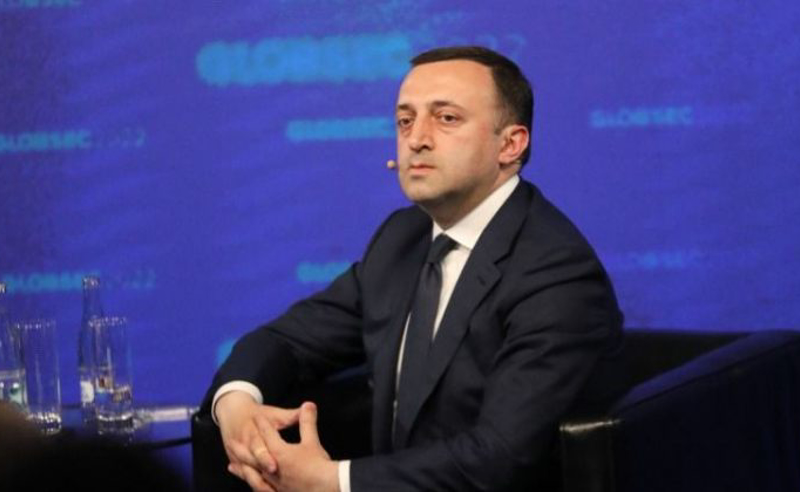 საქართველოში თქვენს გადადგომას ითხოვენ! - ავსტრიაში მყოფ ღარიბაშვილს  მძიმე შეკითხვებზე პასუხების გაცემა უწევს
