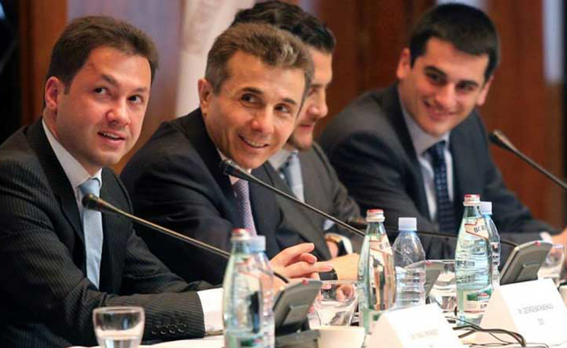 მოპარულია 90 ათასი ევროს ღირებულების ძვირფასეულობა - საბერძნეთში ივანიშვილის თანაინვესტირების ფონდის ხელმძღვანელი გაქურდეს 