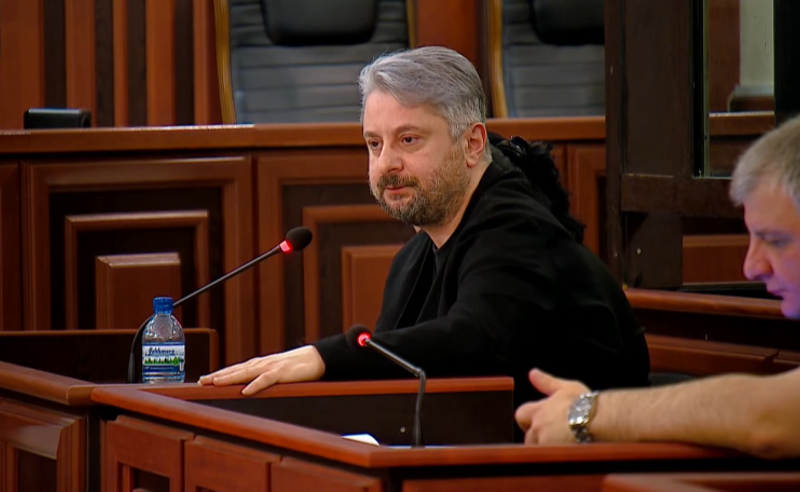 სასამართლოში კლანის წინააღმდეგ ბუნტია - ნიკა გვარამია