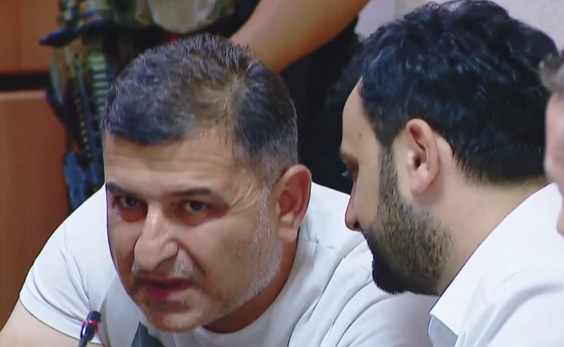მომექცნენ როგორც უკანასკნელ ტერორისტს, კრიმინალებთან ერთად ვიყავი სოროში, სადაც  კედლებზე ეწერა „ჟიზნ ვარამ“ - სოსო გოგაშვილი