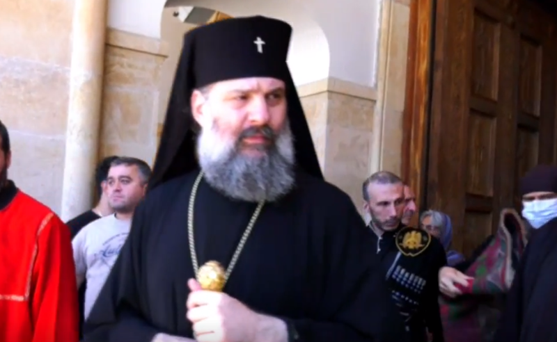 რატომ იყო რუსეთი ჩართული ილია მეორის გადადგომის ოპერაციაში - მეუფე შიო კითხვას გაურბის