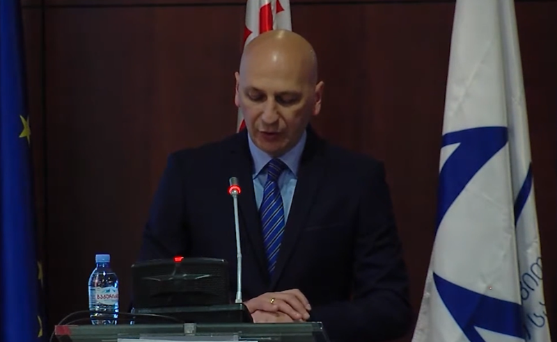 რელიგიის სააგენტოს მართავს ადამიანი, რომელიც წლების განმავლობაში უმცირესობებს ებრძოდა - თეოლოგები