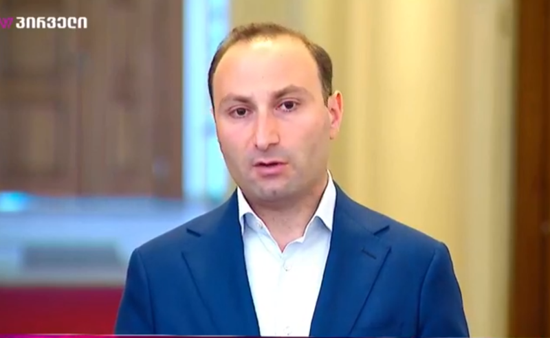 წარმოუდგენელი რამაა, ძალით ცდილობენ ივანიშვილის პოლიტიკაში ჩართვას - ოხანაშვილი
