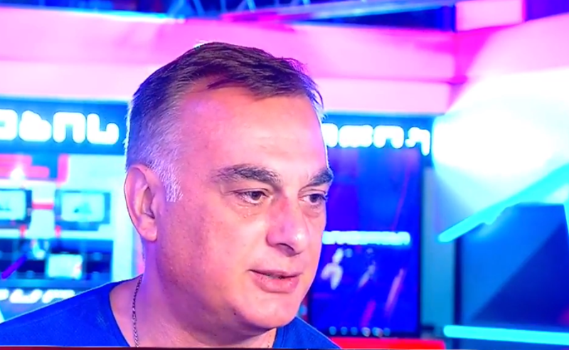 "ფინანსური ზეწოლის მორიგი მაგალითი" - ზაალ უდუმაშვილი კრიტიკული არხების დასანქცირებაზე