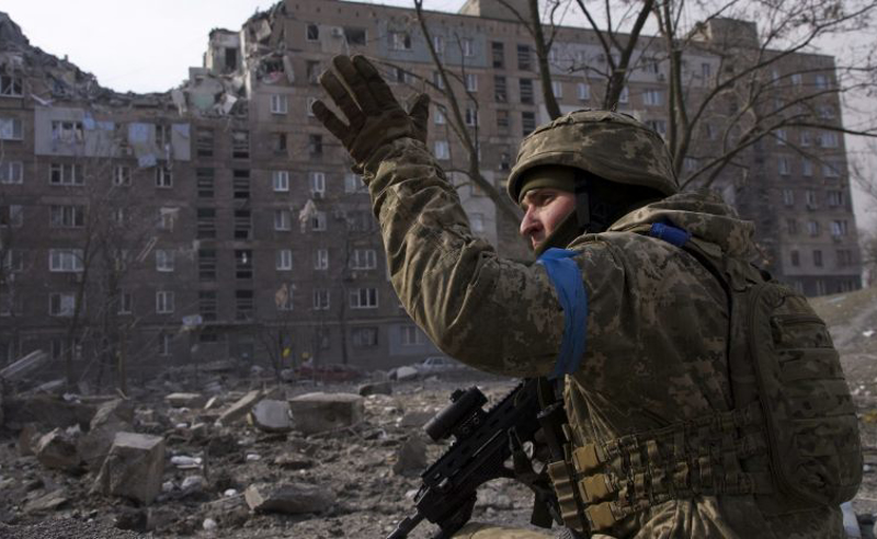 რუსეთმა დონბასში მასიური შეტევა დაიწყო - ბრძოლები 3 მიმართულებით მიმდინარეობს