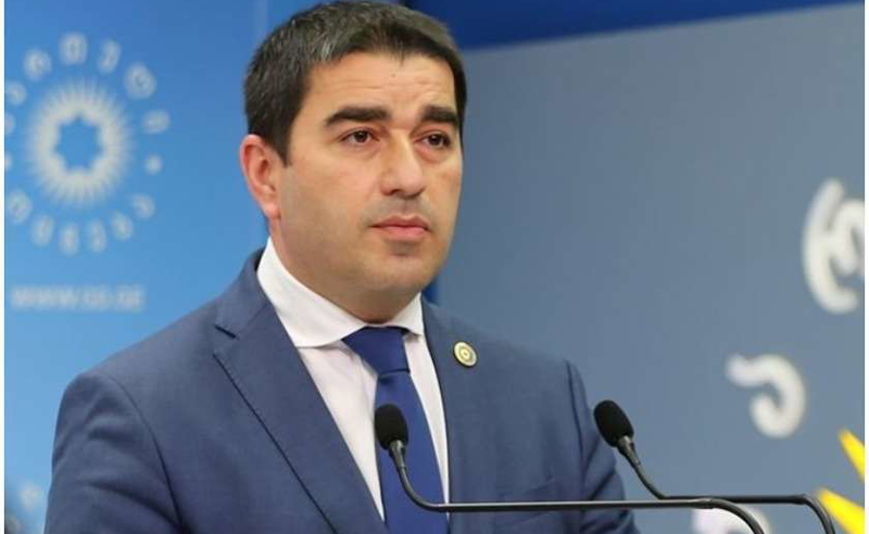 დეზინფორმაციული კამპანია"ოცნების" წინააღმდეგ - პაპუაშვილი ამჯერად თავს ლორა თორნტონს ესხმის