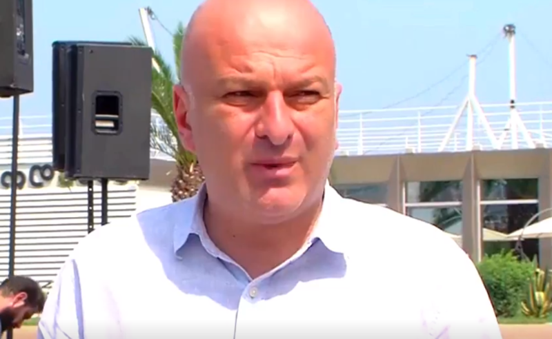 საქართველოს კონსტიტუციის დღეს არღვევენ კონსტიტუციას - ბათუმის მთავრობის გადაწყვეტილებაზე