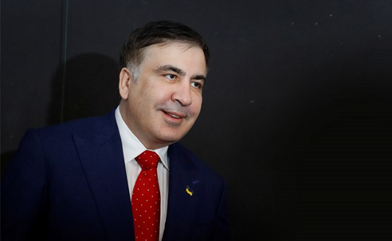 დღეს დაისვენებენ და ხვალ დილით შევლენ სააკაშვილთან - რამდენიმე საათში ორი უცხოელი ექსპერტი საქართველოში იქნება