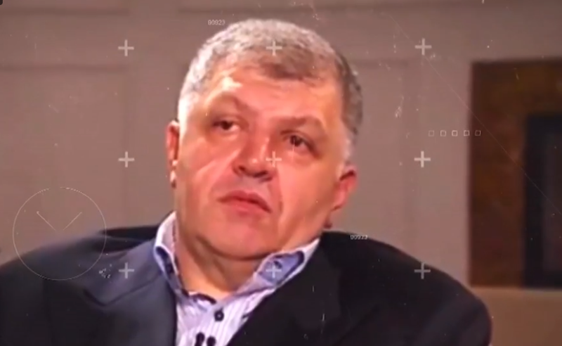 დავით ხიდაშელი არ პასუხობს კითხვას, რატომ დაუთმო ივანიშვილს უსასყიდლოდ კომპანიის წილი 