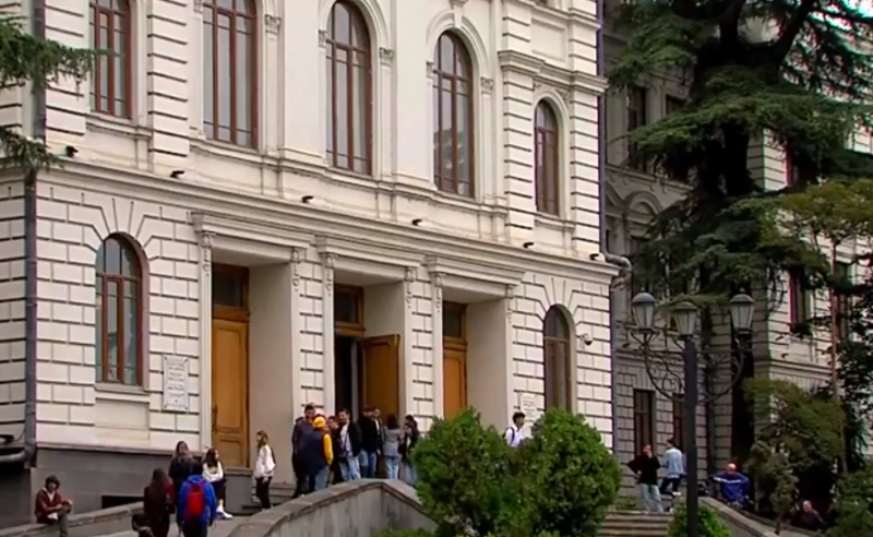 გვჭირდება ცვლილება და არა პარტიული განახლება - თსუ-ს სტუდენტები  საპროტესტო აქციებისთვის ემზადებიან