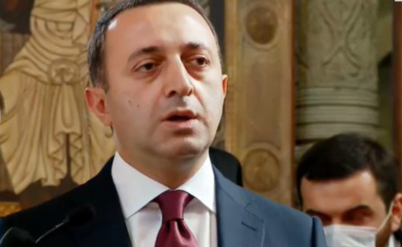 ვის ეკისრება პასუხისმგებლობა 13 წლის მოზარდის სიკვდილზე? - პრემიერი შეკითხვას გაურბის