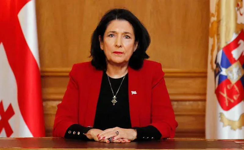 სკანდალი: პრეზიდენტს  ილჰამ ალიევის საქართველოში ვიზიტის შესახებ ინფორმაცია დაუმალეს