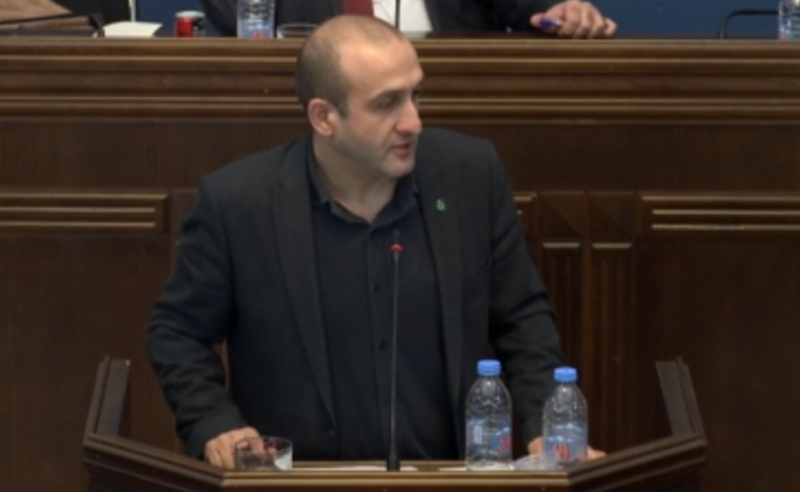 თუ დავინახე, რომ სახელმწიფო ივანიშვილის უფლებებს ლახავს, რასაკვირველია დავიცავ - ხვიჩია