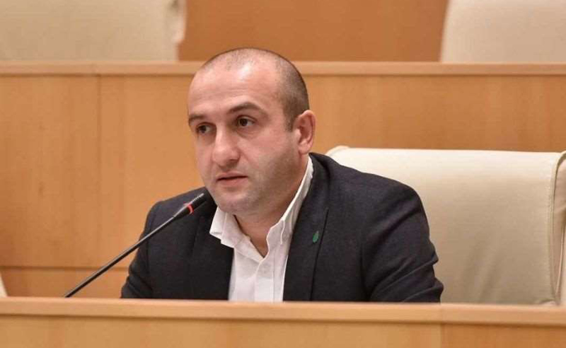 „ნაციონალურმა მოძრაობამ ფუნდამენტურ დაშლაზე უნდა იფიქროს" - იაგო ხვიჩია