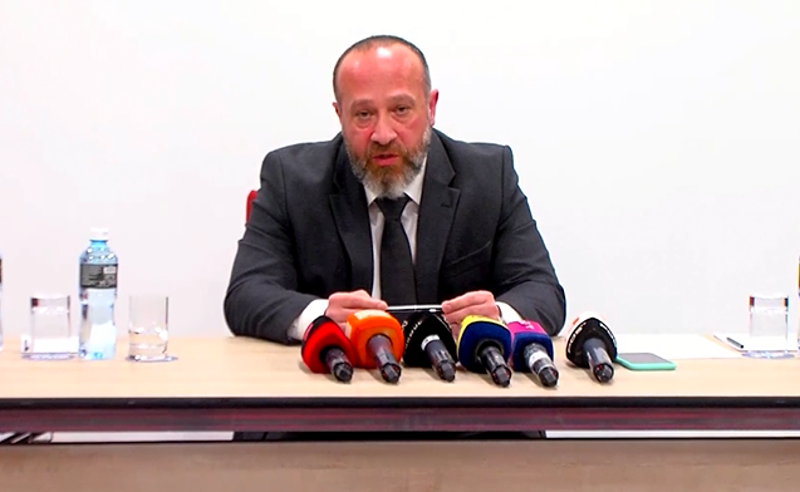 იოსებ მგელაძე ე.წ. ქოლ ცენტრებთან კავშირს უარყოფს, თუმცა კეზერაშვილთან მეგობრობას ადასტურებს