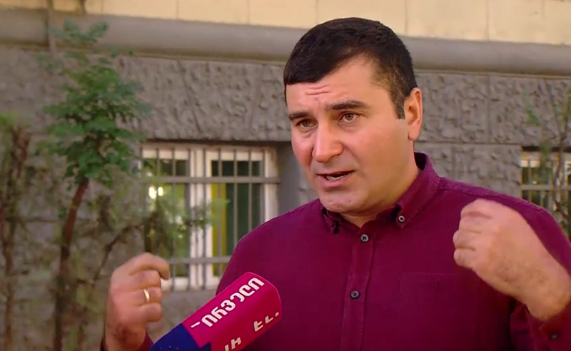 ვერაფერს სასიკეთოს ვერ მოიტანს პარტიისთვის, ჭაობში გვითრევს - მუმლაძე მელიაზე
