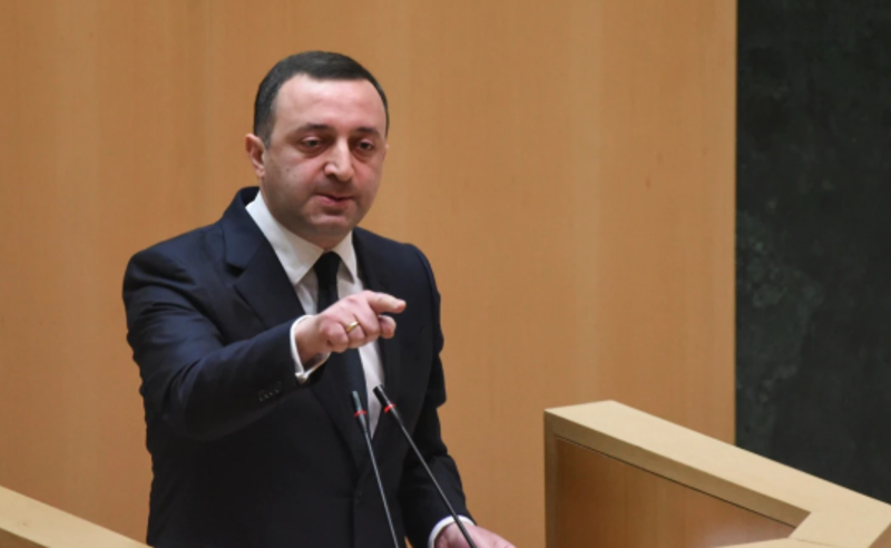 როგორ ბედავთ, ადეიშვილის ყოფილი მოადგილე და შემოქმედი მჩაგვრელი რეჟიმისა, აქეთ გადმოხვიდეთ შეტევაზე? - ღარიბაშვილი ვაშაძეს 