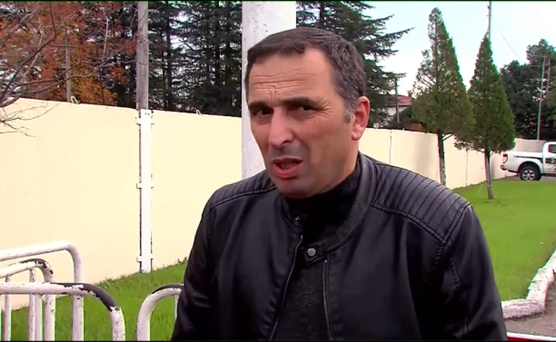"თავს ძალიან ცუდად გრძნობს" - 15 წლის მოზარდის მკვვლელობაში ბრალდებულის ადვოკატი