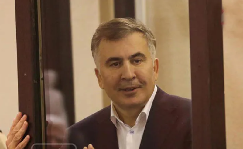 საკაშვილის ახლანდელი მკურნალობა წარმოადგენს ნარკოტიკული საშუალებების ბოროტად გამოყენებას - დევიდ სმიტი