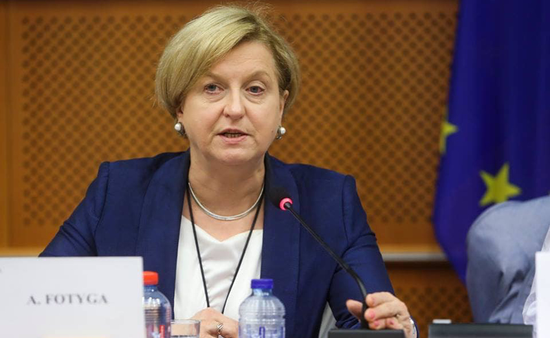 მოვუწოდებთ, საქართველოს პარლამენტსა და პრეზიდენტს, სააკაშვილის საზღვარგარეთ გაშვება უზუნველყონ - ფოტიგა