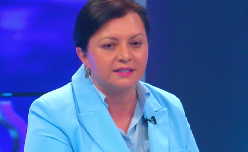 რახან აქამდე დახვედით, დადეთ კადრები, სადაც სააკაშვილი გონებას კარგავს, აღებინებს - ხერხეულიძე ბრეგაძეს