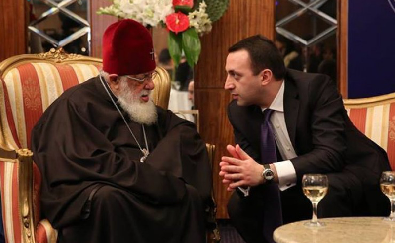სიკეთითა და მოყვასისადმი სიყვარულით გვავსებს - ღარიბაშვილი პატრიარქს იუბილეს ულოცავს
