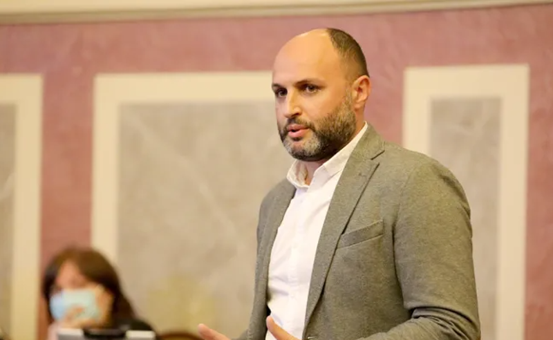 მაგნიტსკის სიის მსგავსად, დაიწერება იმ ადამიანების სახელები და გვარები, რომლებიც საკაშვილს წამებით კლავენ - ნადირაძე