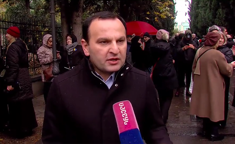 "ოცნების" გადაწყვეტილებაა, რომ სააკაშვილი, ნებისმიერ ფასად გაიყვანონ პოლიტიკური სცენიდან - მანჯგალაძე