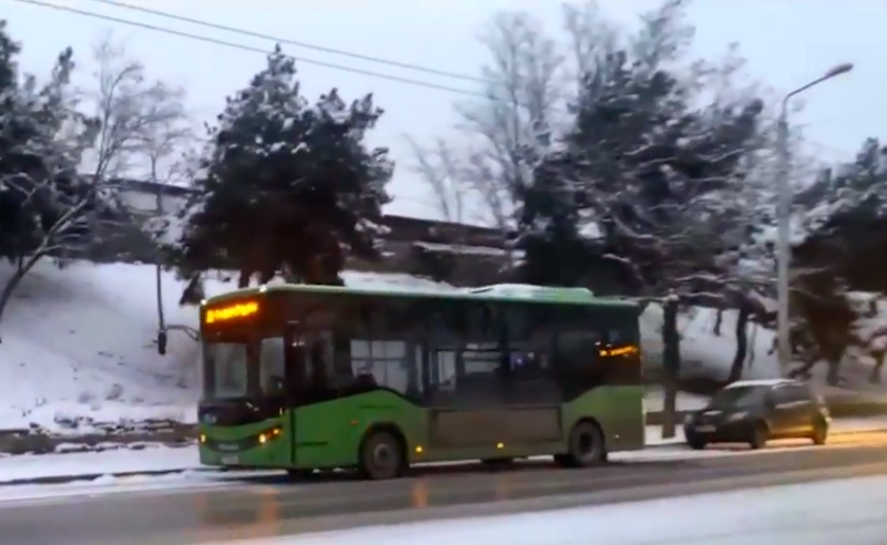 რატომ შეექმნა თბილისში საზოგადოებრივ ტრანსპორტს გადაადგილების პრობლემა? - ოპოზიციის შეფასება