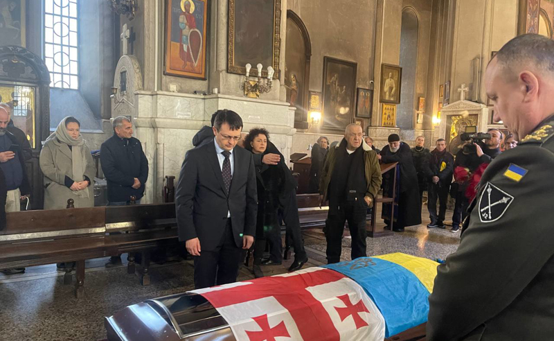 ანდრეი კასიანოვი ბუბა კიკაბიძის სამოქალაქო პანაშვიდზე მივიდა 