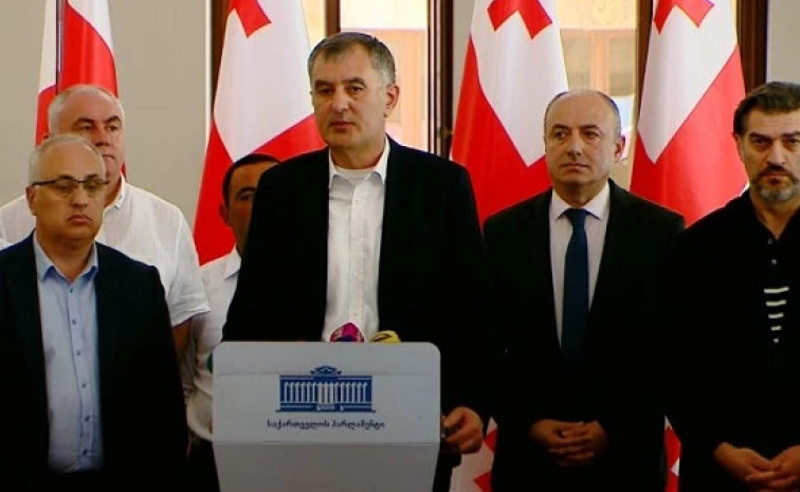 იგეგმება თუ არა სააკაშვილის მკვლელობა? -  ივანიშვილის დეპუტატებმა რიტორიკა შეცვალეს 