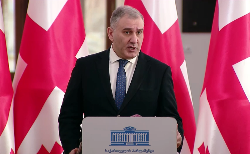 თუ ლარსზე შეიძლება მანქანებმა იარონ, რატომ არ შეიძლება თვითმფრინავმა იფრინოს - "ოცნება" რუსეთთან ფრენების აღდგენაზე