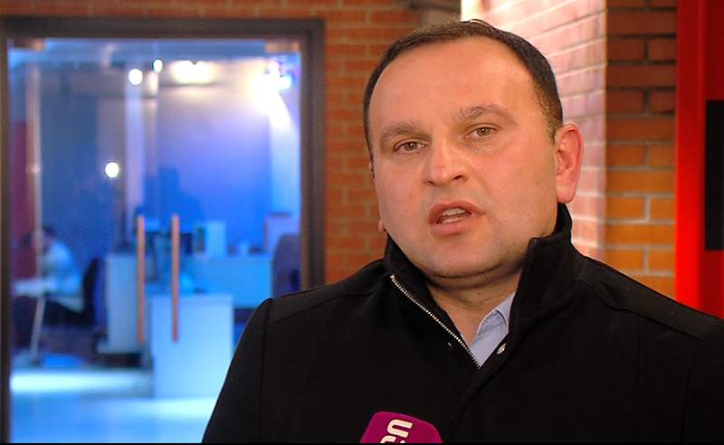 რუსეთთან ფრენების აღდგენა ხომ არ არის საჩუქარი იმისთვის, რომ ჩვენ მტრის მხარეს ვართ? - მანჯგალაძე
