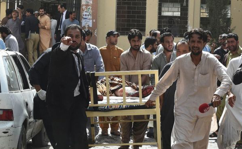 გლოვა პაკისტანში - მეჩეთში აფეთქების შედეგად გარდაცვლილთა რიცხვი 90-მდე გაიზარდა
