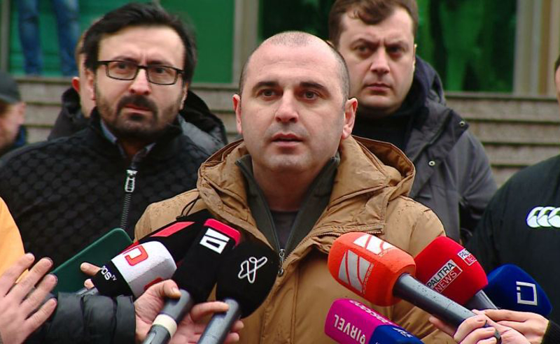 რა გეგმა აქვს ,,ნაცმოძრაობას"? - ლევან ხაბეიშვილი მესამე პრეზიდენტის სასამართლო პროცესზე მივიდა