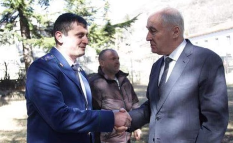 არჩილ ტატუნაშვილის მწამებელი დააწინაურეს - რა გააკეთა "ოცნების" ხელისუფლებამ?