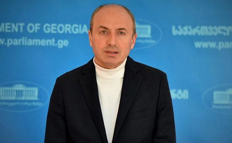 დაუსტვინეს თავიანთი მარცხით, ხან ლიდერებს უსტვენენ, ხან პრემიერს - გურამ მაჭარაშვილი ენმ-ზე