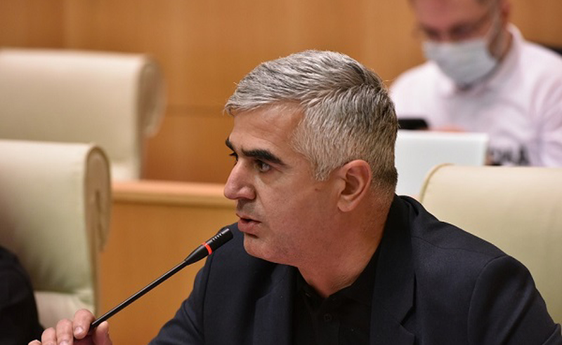"სახლში ვერ ჩაიკეტება" - ბოტკოველი მერაბიშვილზე