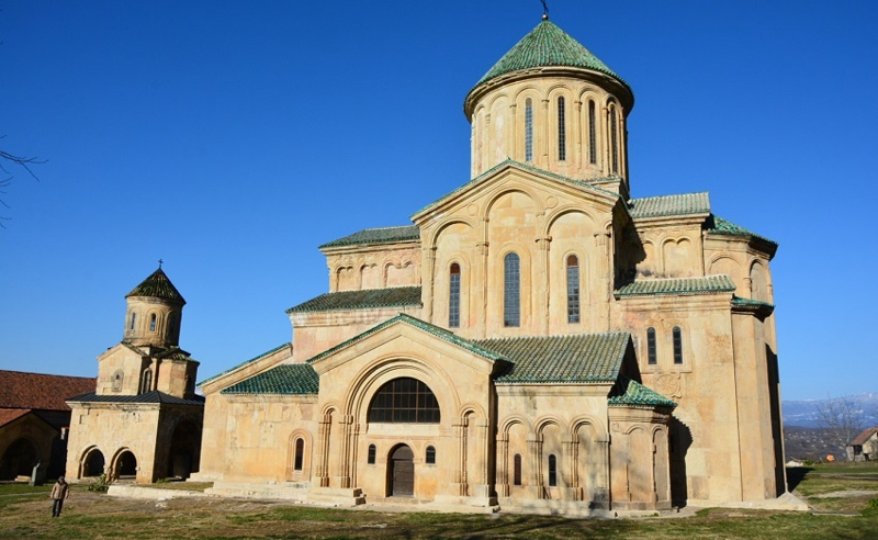 გაუგებარია,  სამინისტროს მიერ გელათზე მომუშავე ჯგუფის ადვოკატირება - საპატრიარქო წულუკიანის უწყებას უპირისპირდება
