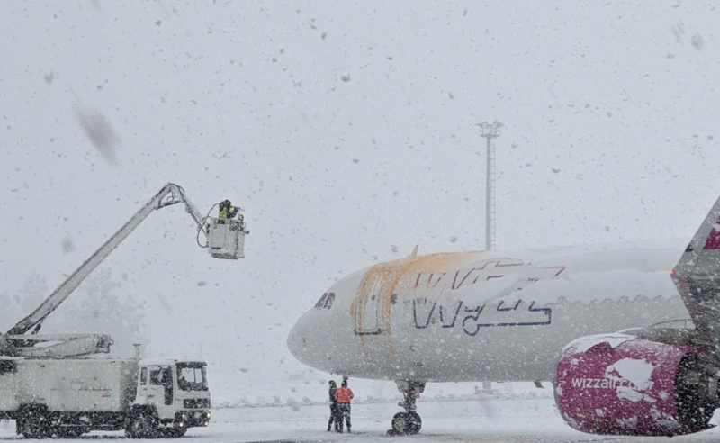 "დაყრილები ვართ აეროპორტში" - Wizz Air-ის ქუთაისი-ბერლინის რეისი 87 მგზავრის გარეშე გაფრინდა