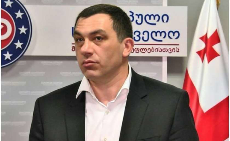 "მოპუტინისტო კომენტატორი" - ბოკერია პრემიერზე